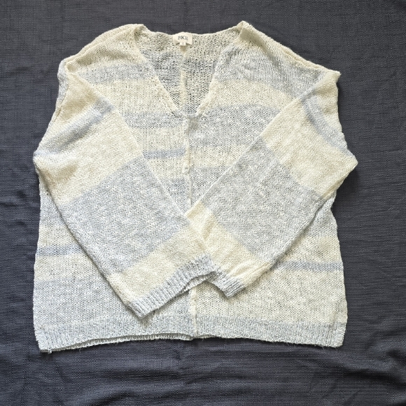 BKE Black and Cream Knit Sweater - Picture 4 of 12